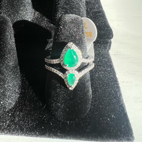 Gracefully Yours| Bomb Party| Sz 7 - Picture 3 of 4